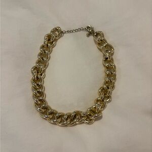 Elegant Gold Chain Necklace